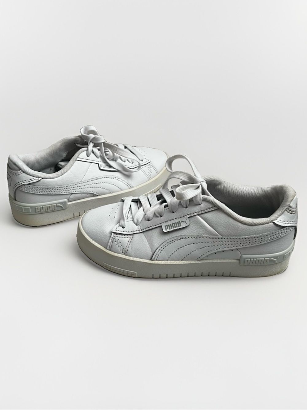 Puma Jada Renew Big Kids Sneakers Sz 4 White Lace Up Casual Sporty Shoes EU 35.5